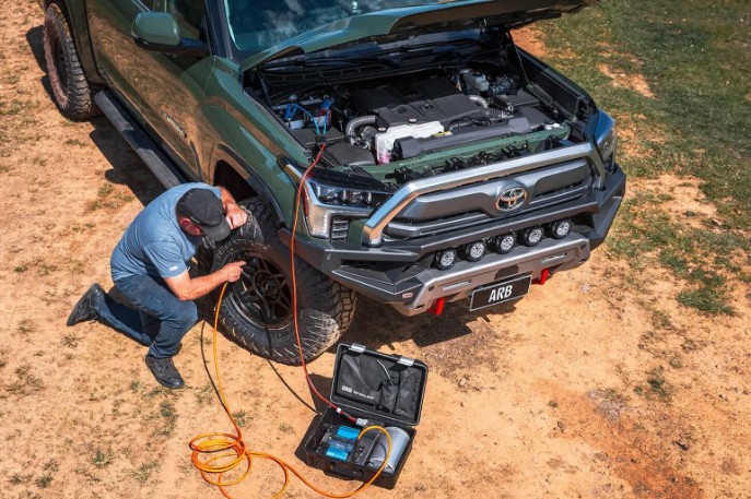 Top 10 Must-Have Accessories for Your 4x4 Adventure arb twin portable air compressor