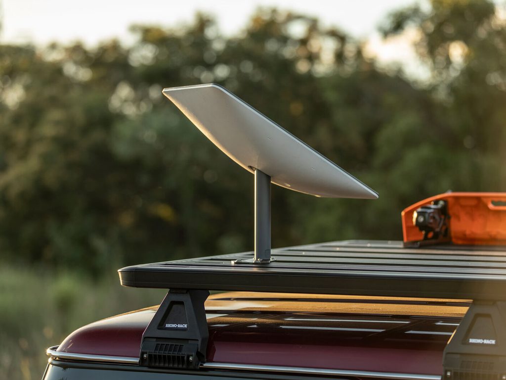 Top 10 Must-Have Accessories for Your 4x4 Adventure starlink roof rack