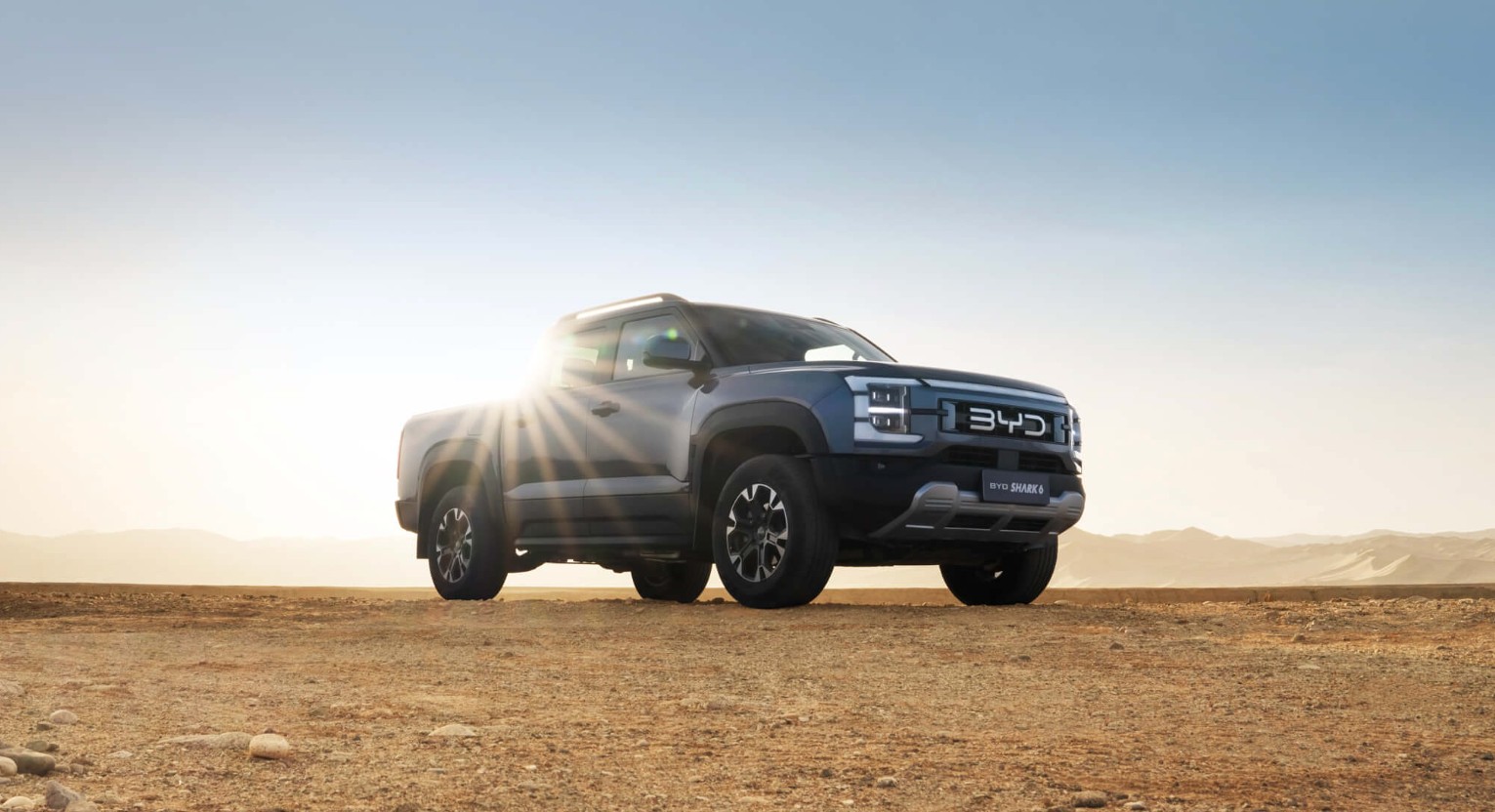 BYD Shark 6